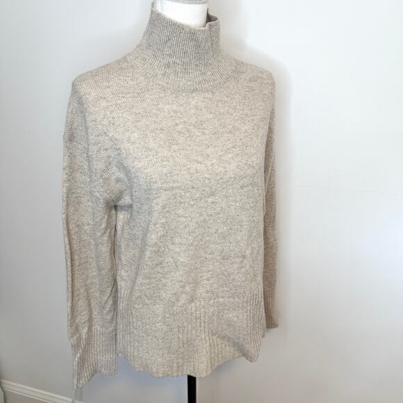 Everlane The Boxy Turtleneck Sweater In Cashmere In Canvas Size XS New - Picture 7 of 13